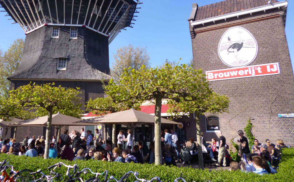 Qué hacer en Amsterdam: probar la cerveza de la Brouwerij`t Ij