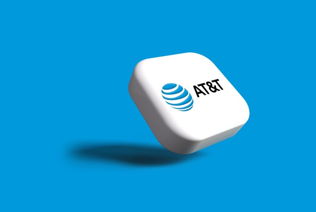 AT&T es uno de los operadores de EEUU en los que puedes comprar una SIM para tener internet