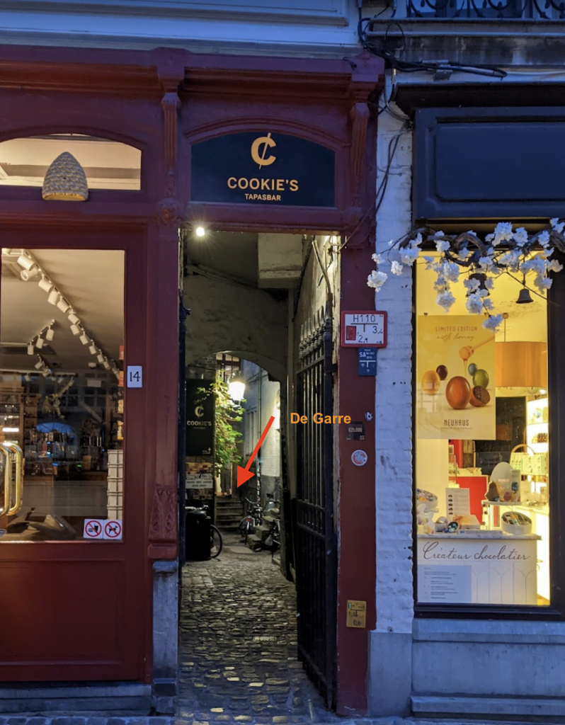 Entrada a De Garre, una de las mejores cervecerías de Brujas