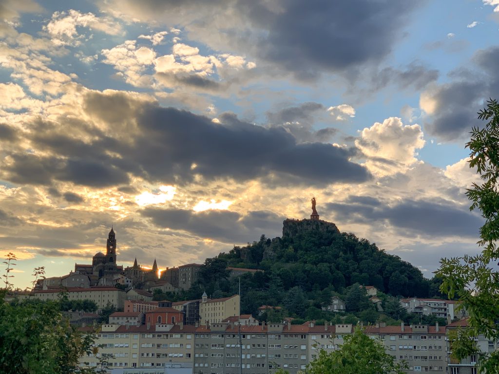 Le Puy-en-Velay, itinerario por Francia