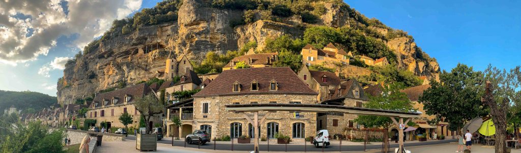 La Roque-Gageac, ruta por Francia en autocaravana
