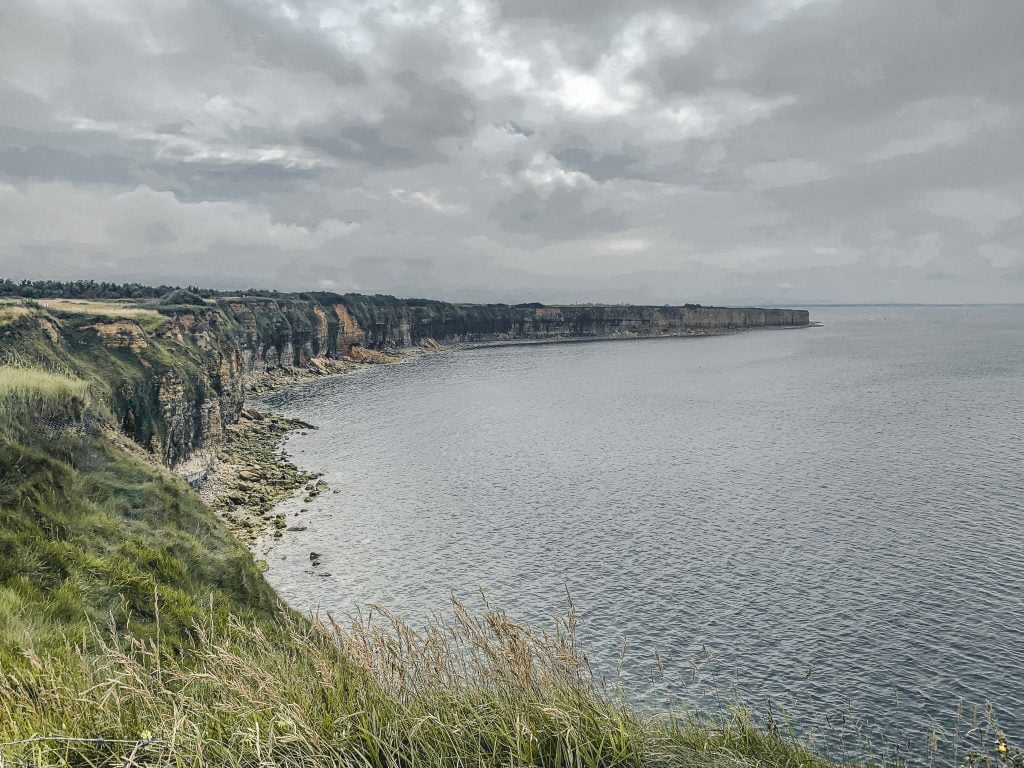 Acantilados en la ruta en autocaravana por Normandía