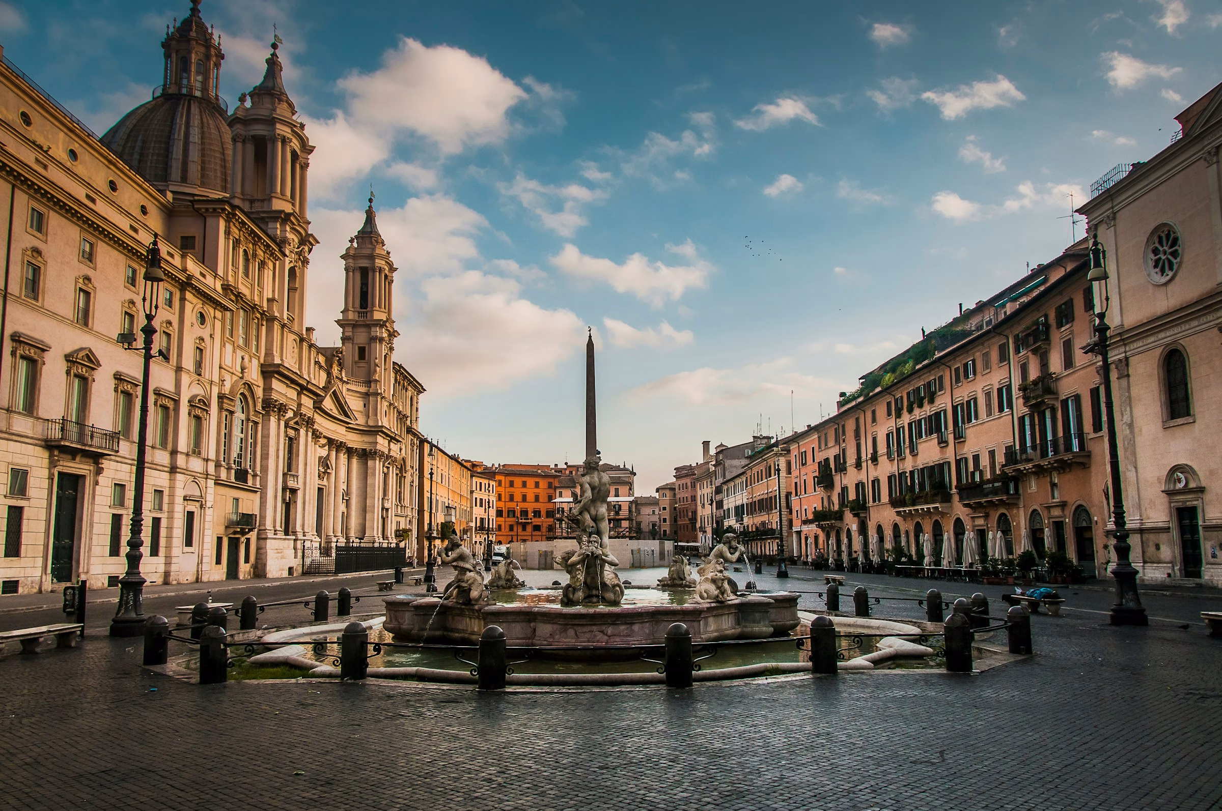 La Piazza Navona es uno de los lugares imperdibles en una visita por Roma