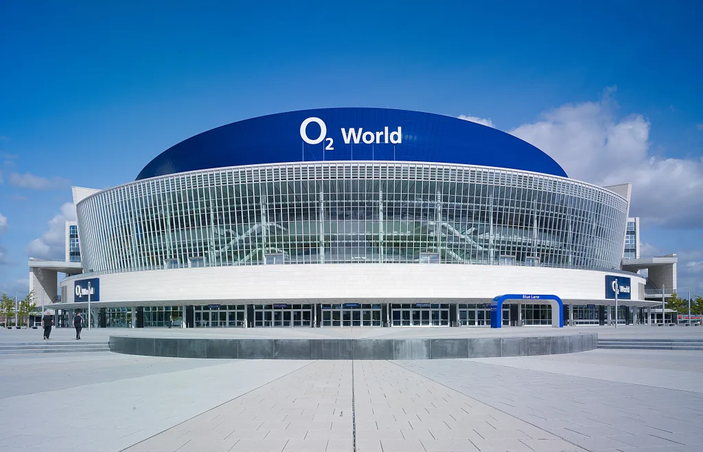 Para tener internet en el Reino Unido puedes adquirir una tarjeta SIM de O2